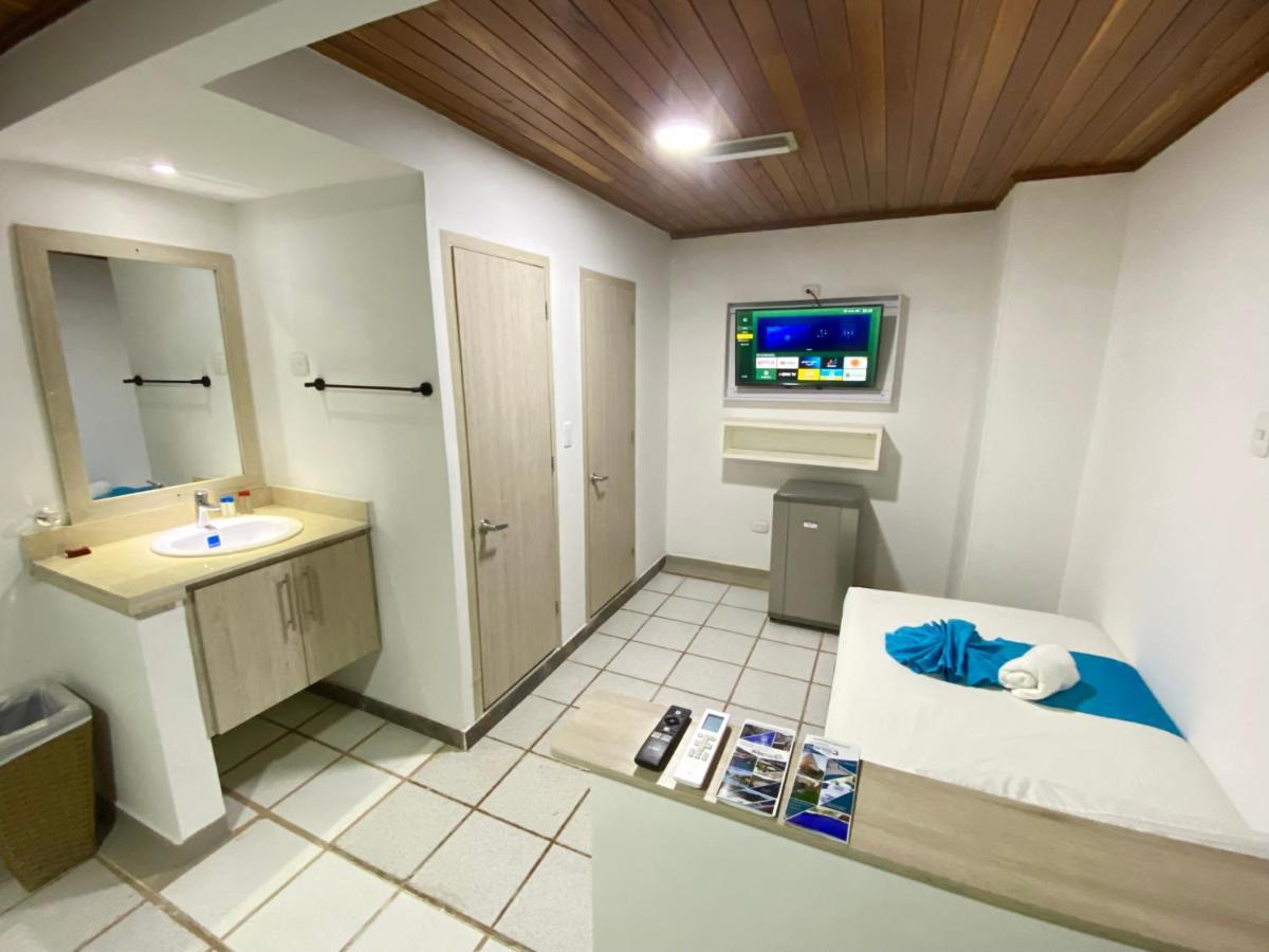 Sorrento Beach Hotel *